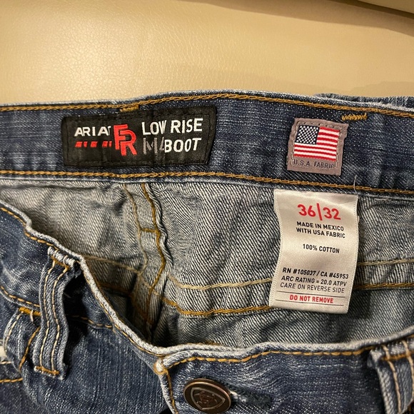 Ariat Men's 36/32 FR Relaxed Fit Denim Jeans - Picture 2 of 2